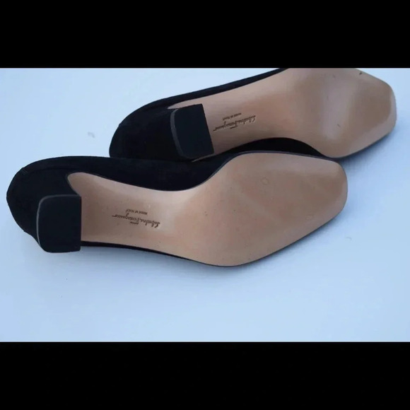 Salvatore Ferragamo suede pumps - Picture 8 of 8